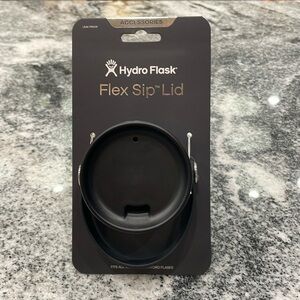Brand new Hydro Flask flex sip lid